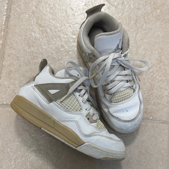 Jordan 4 Retro “White/Cement” - Picture 1 of 1